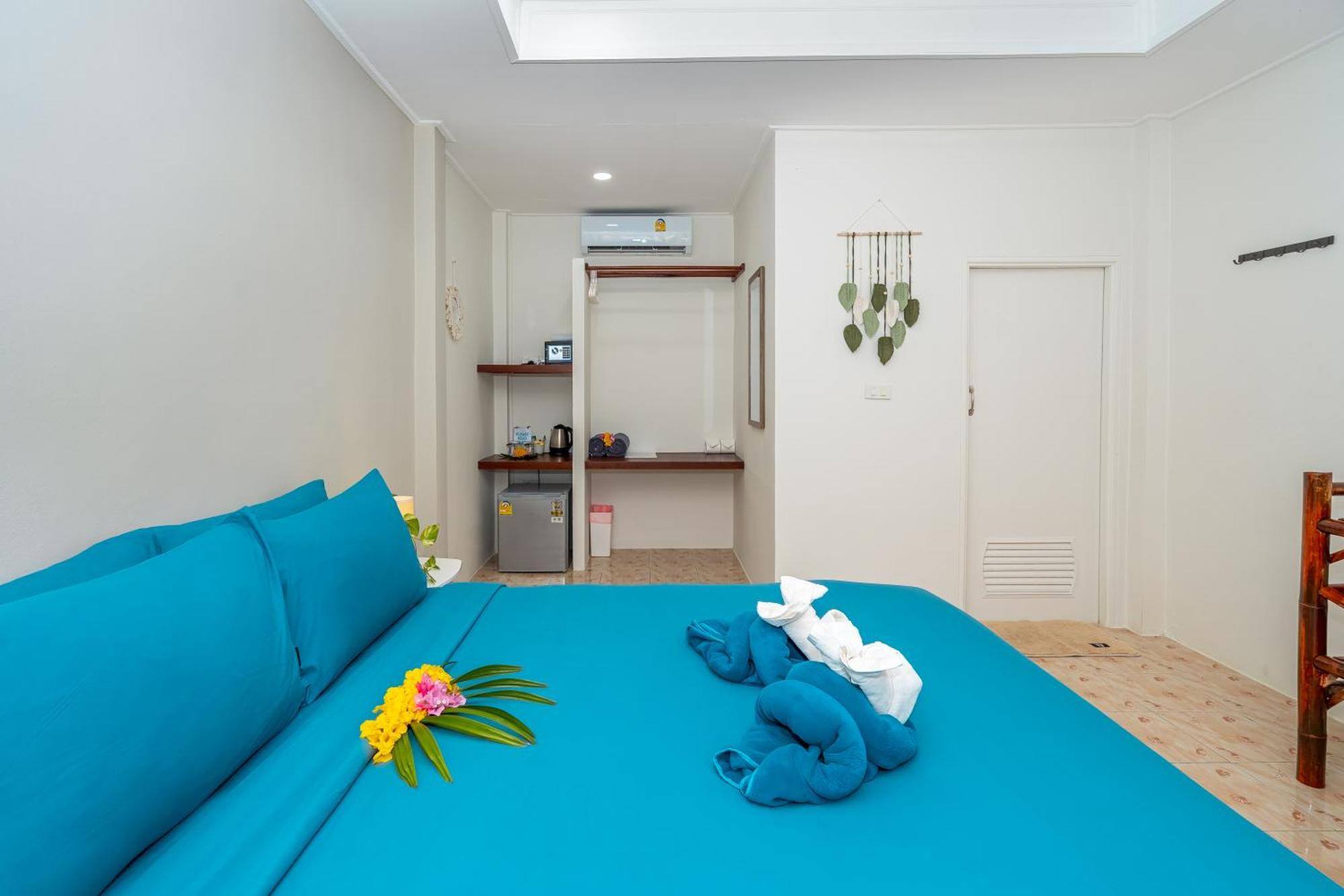 Lanta Beachfront Resort Ko Lanta Kültér fotó