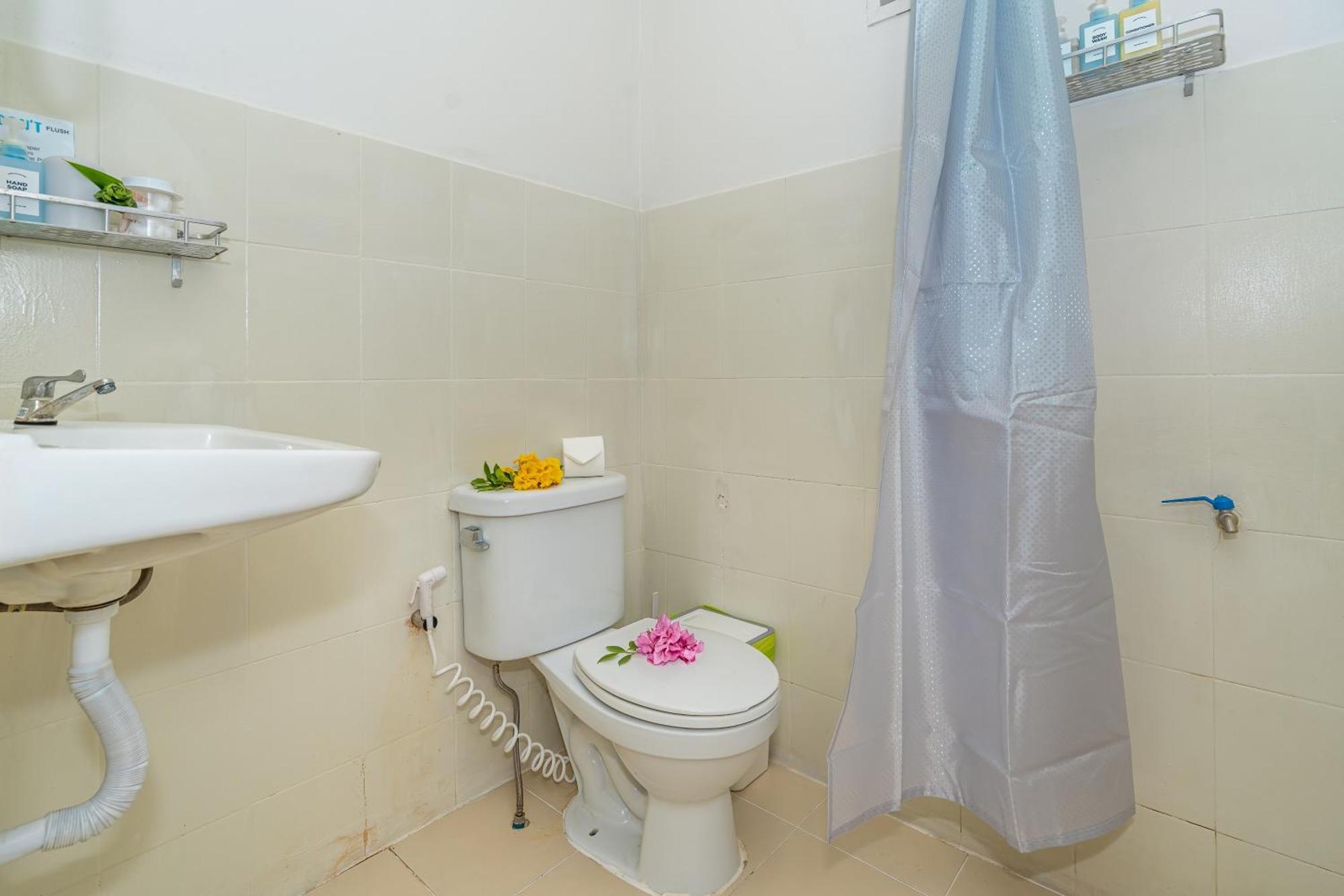 Lanta Beachfront Resort Ko Lanta Kültér fotó