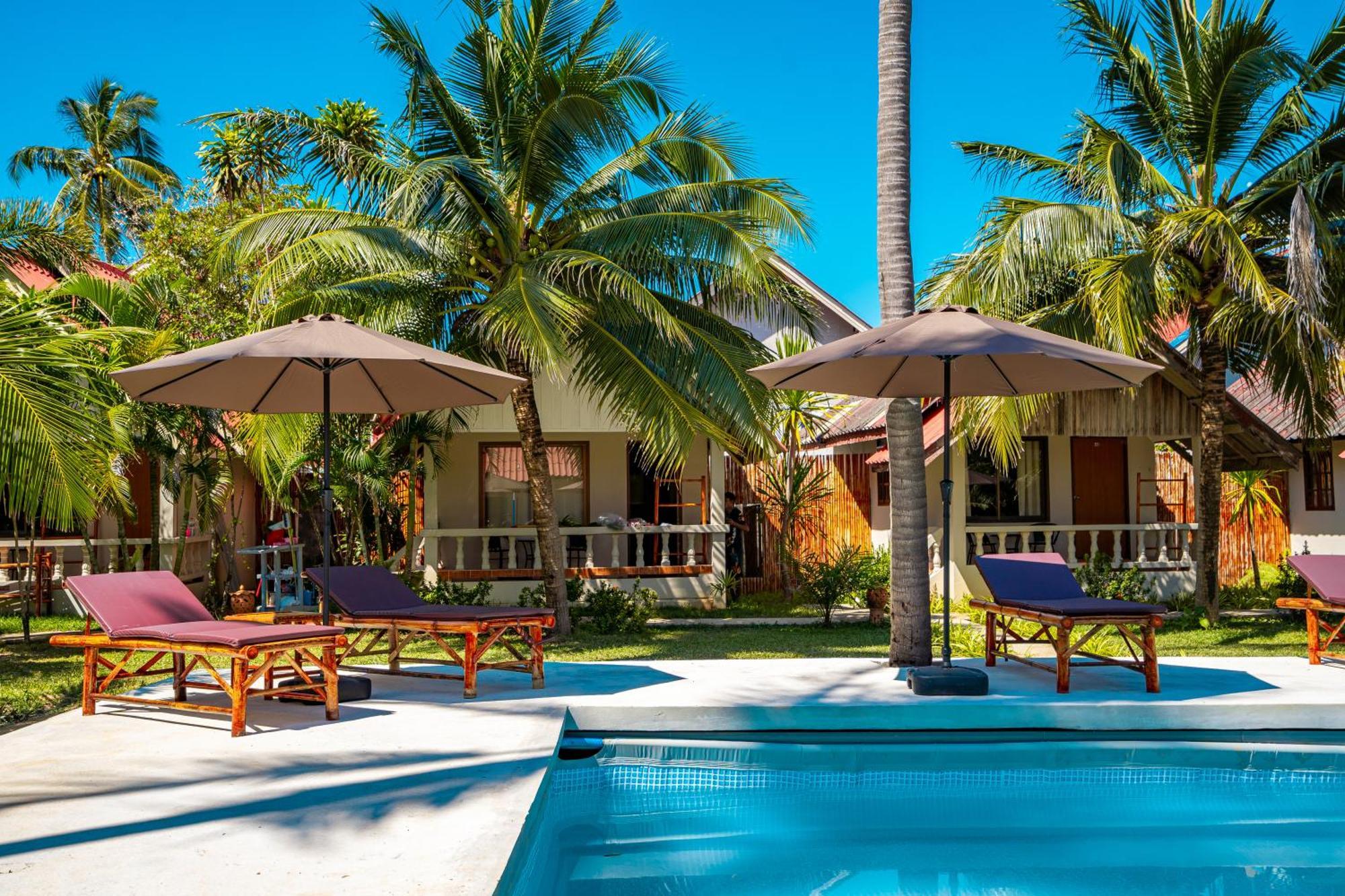 Lanta Beachfront Resort Ko Lanta Kültér fotó
