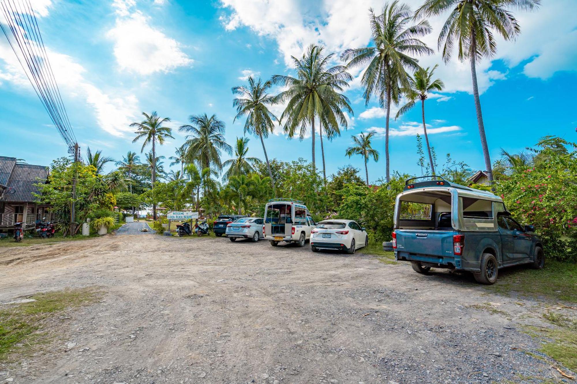 Lanta Beachfront Resort Ko Lanta Kültér fotó